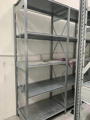 rafturi metalice zincate marfa manuala 
