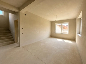 Casa moderna noua de vanzare in Sadu - imagine 2