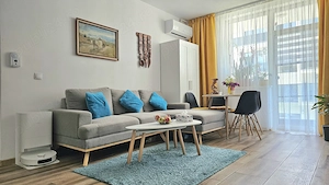 Vând apartament 3 camere + loc de parcare  - imagine 3