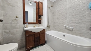 Vând apartament 3 camere + loc de parcare  - imagine 7