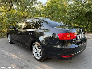 Volkswagen Jetta 1.2 TSI Comfortline - imagine 10