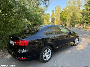 Volkswagen Jetta 1.2 TSI Comfortline - imagine 13