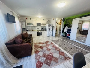 Apartament 3 camere, 2 bai, parcare subterana zona Sub Cetate - imagine 3