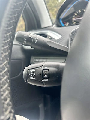 Peugeot 2 km Crossway Moduri de condus Panoramic Carplay  Rate Garantie - imagine 17
