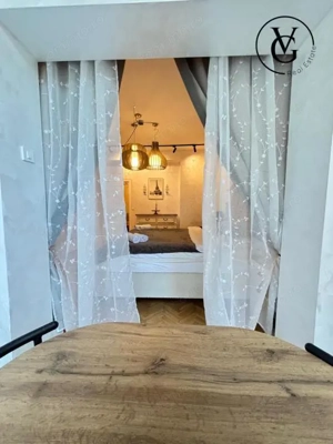 Apartament 4 camere - Zona Universitate - Ideal Investitie   - imagine 10