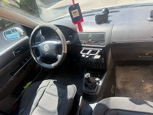 Vand Volkswagen Golf 4 (2001) - imagine 5