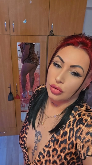  Poze reale  suta la suta