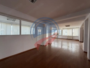 SPATIU BIROURI , COMERCIAL, CLINICA 700MP CU PARCARE - imagine 5