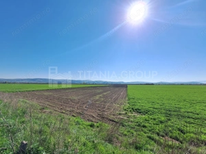 Teren de 8700 mp - extravilan - Bod, Brasov
