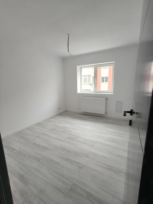 Apartment 3 camere  - imagine 3