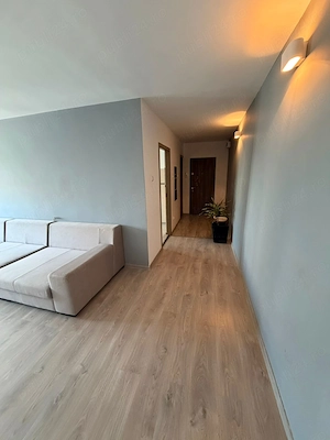 Inchiriez apartament spatios zona ultracentrala - imagine 5