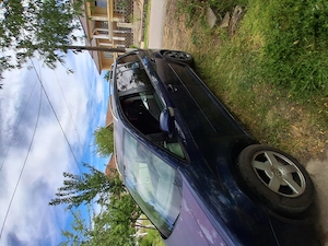Vand wv touran 1.9 tdi an 2004 perfect funcțional  - imagine 3