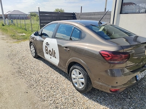 Dacia Logan 3 an 2021,full option,153000 km,colant Bolt activ pe București  - imagine 2
