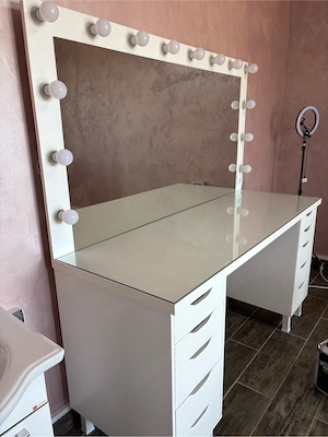   Masă profesională Make-Up   aproape nouă   - imagine 2