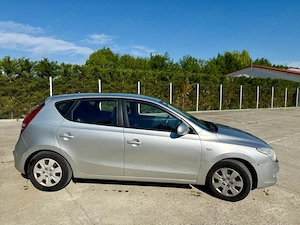 Vand Hyundai I30 benzina - imagine 3