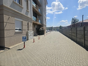 Proprietar vand ap. cu 2 camere 47mp central Giroc. - imagine 5