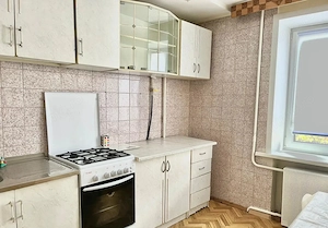 De inchiriat garsoniera in zona Complexului Studentesc