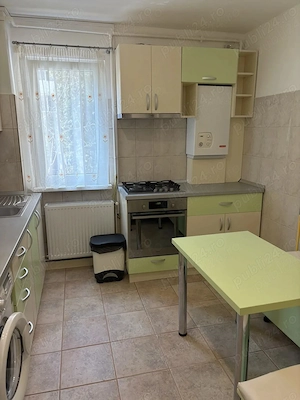  Apartament de 2 camere zona GARII