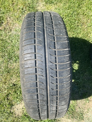 Set 4 anvelope cu jante 185/65 R15