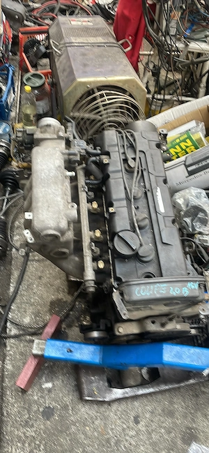 Motor hyundai coupe 2.0 i 2006 - imagine 2