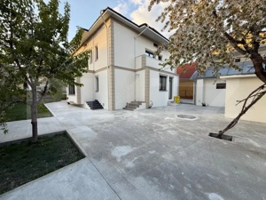 Casa moderna cu 5 camere, 193 mp utili, cartier Burdujeni - imagine 2