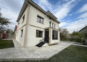 Casa moderna cu 5 camere, 193 mp utili, cartier Burdujeni - imagine 3