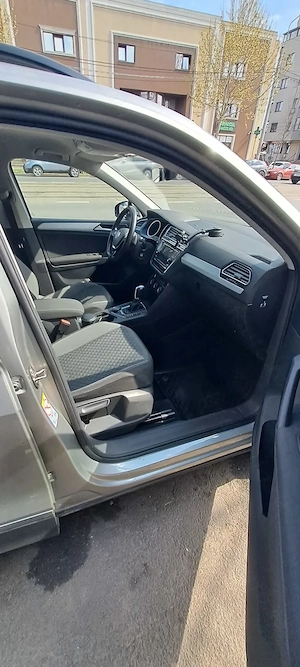 Volkswagen Tiguan, cutie automata - imagine 3