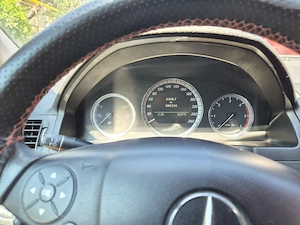 Mercedes c class - imagine 3