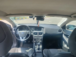 Volvo V 40 - imagine 4