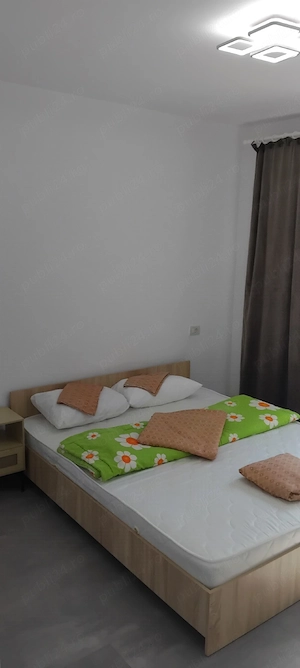 apartament regim hotelier  - imagine 4