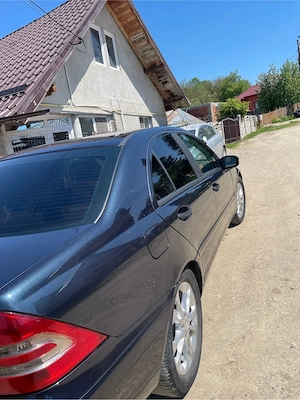 Mercedes C200 CDI 2004, piele, jante originale, acte valabile, 2200  - imagine 5