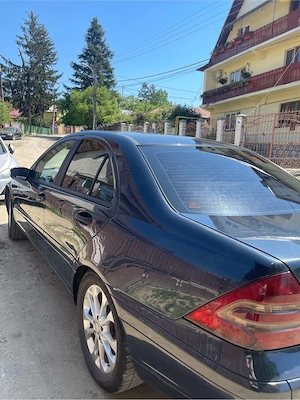 Mercedes C200 CDI 2004, piele, jante originale, acte valabile, 2200  - imagine 9