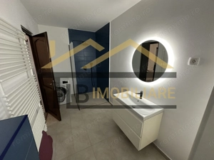 Apartament de 3 camere, 70mp, parcare, Zona Semi-Central - imagine 9