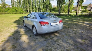 Chevrolet Cruze 2.0 Diesel - imagine 2