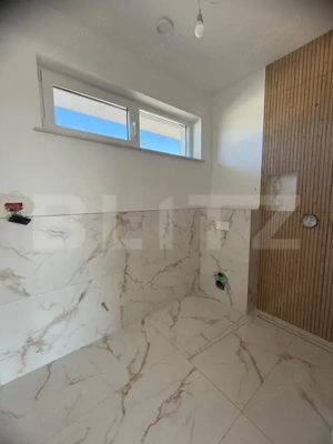 Casa superba, 5 camere, 126 mp, 6 ari teren, zona Patrauti - imagine 8