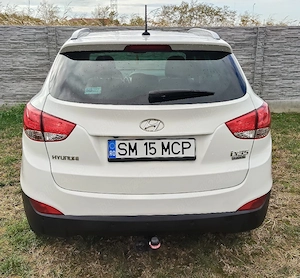 Hyundai ix35 (Tucson) 2012   2.0 CRDi 4x4   184 CP Automat   Euro5   Panoramic   Piele   Xenon - imagine 4