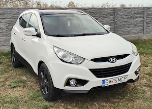 Hyundai ix35 (Tucson) 2012   2.0 CRDi 4x4   184 CP Automat   Euro5   Panoramic   Piele   Xenon - imagine 3