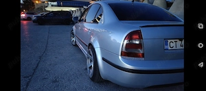 Skoda Superb an 2008 227 000 km  - imagine 2