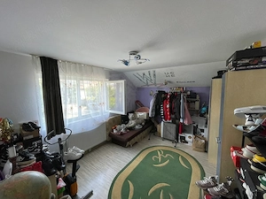 Casa de vanzare cu 4 camere  3 locuri de parcare Giroc - imagine 5