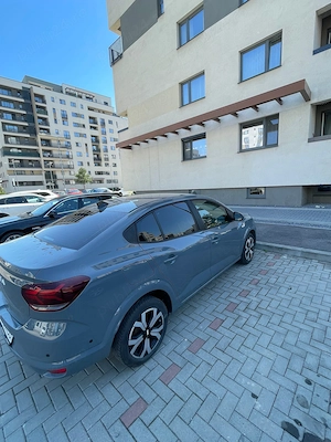 Vând Dacia Logan 2024 - imagine 8