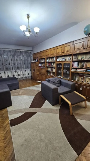Casă ULTRACENTRALĂ + garaj – ideală firmă sau locuință  - imagine 5