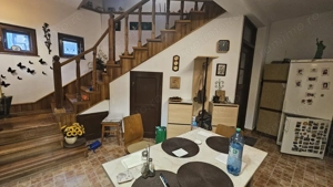 Casă ULTRACENTRALĂ + garaj – ideală firmă sau locuință  - imagine 18
