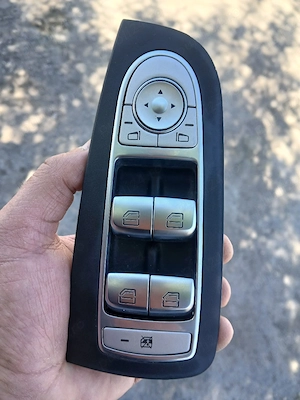 Consola butoane geamuri oglinzi Mercedes Benz  - imagine 2