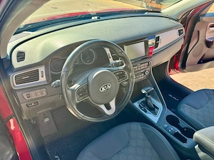 Kia Niro Hybrid - imagine 3