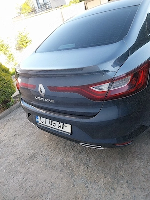 Vând Renault megane 4 - imagine 4