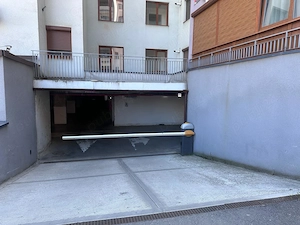 Proprietar inchirez Loc Parcare Zona Torontalului