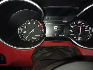 Alfa Romeo Stelvio 2.0 280cp  - imagine 6
