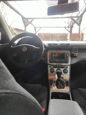 De vânzare Passat B6 1.9 cu o axă Vând Passat B6 1.9 cu o axă DSG,un motor fiabil și puternic. Schim - imagine 2