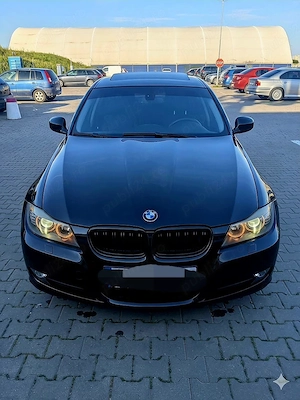 BMW 318d Facelift (LCI) 2010 - Trapă & Bi-Xenon