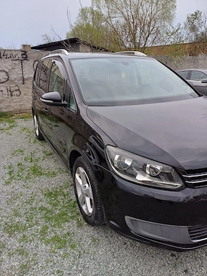 Vw touran 1.6 Tdi Bluemotion 105cp - imagine 7